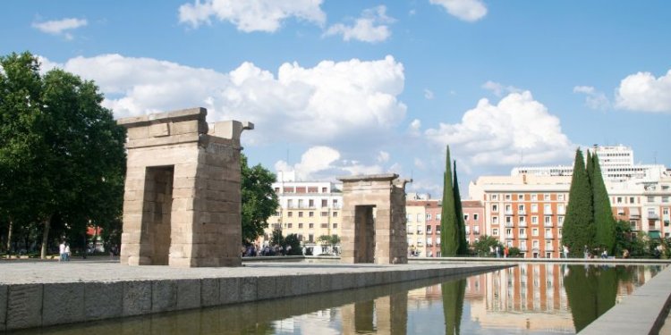 Templo de Debod: Ein ägyptischer Schatz in Madrid